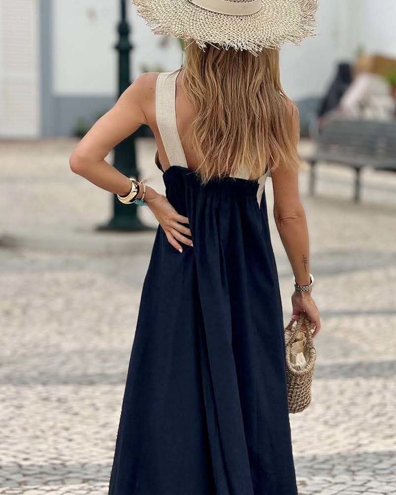 SIENNA | Elegante Jurk met Ontblote Rug en Modieuze Kraag