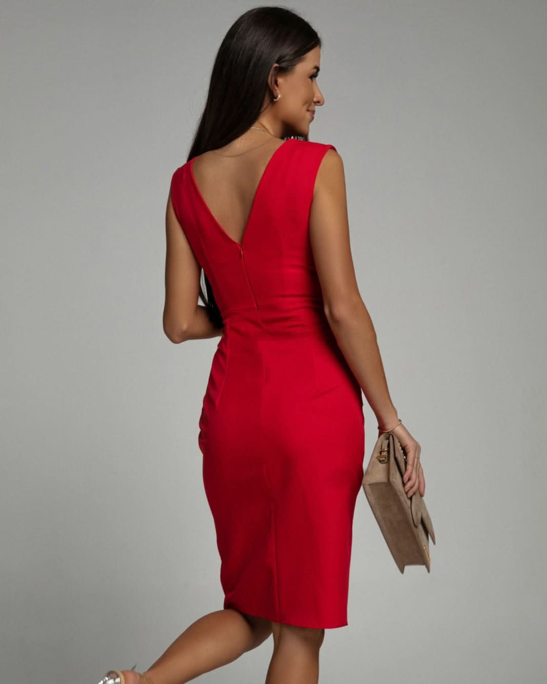 Isa | Elegante Jurk met V-hals en Chic Split