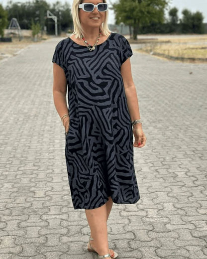 SABRINA | Lichte Zomerjurk met Moderne Print voor Comfort en Dagelijkse Stijl
