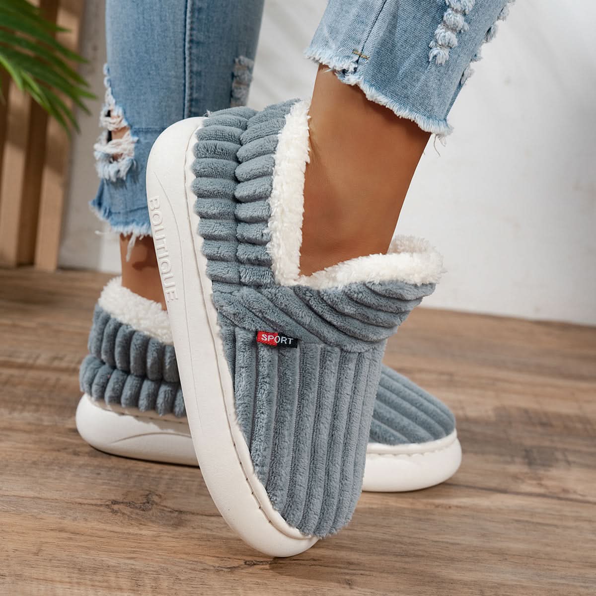 NINA | Warme Huisschoenen voor Direct Comfort en Ontspannen Gezelligheid