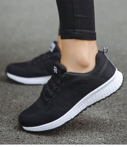 LIVYA | Ergonomische Sneakers Lichtgewicht & Stabiele Grip
