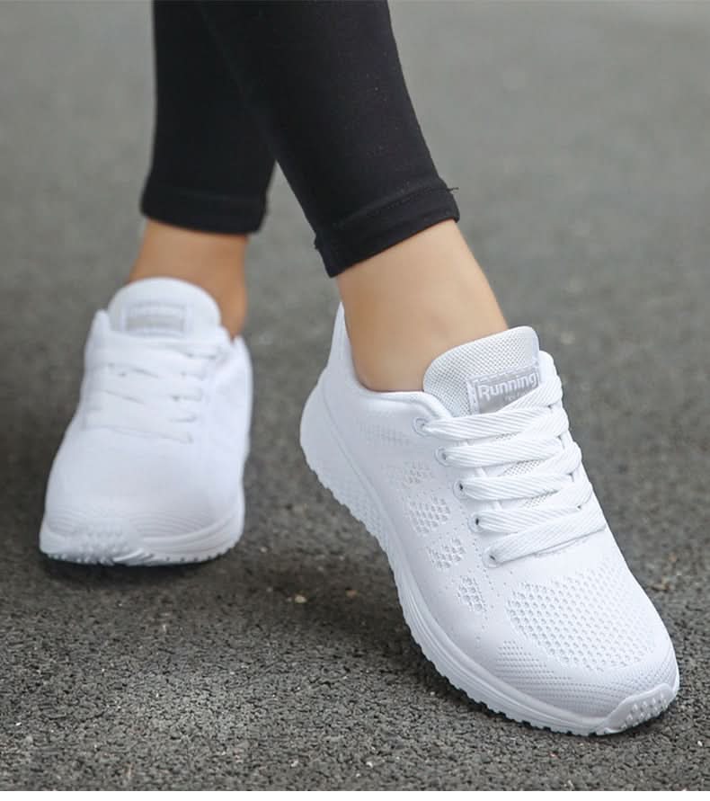 LIVYA | Ergonomische Sneakers Lichtgewicht & Stabiele Grip