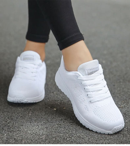 LIVYA | Ergonomische Sneakers Lichtgewicht & Stabiele Grip