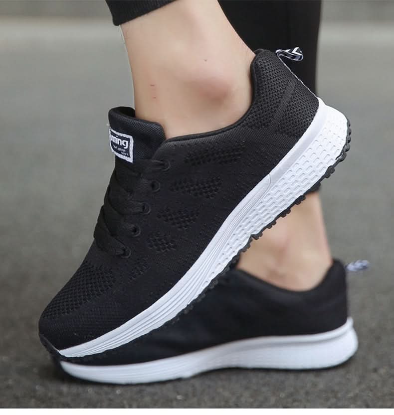 LIVYA | Ergonomische Sneakers Lichtgewicht & Stabiele Grip