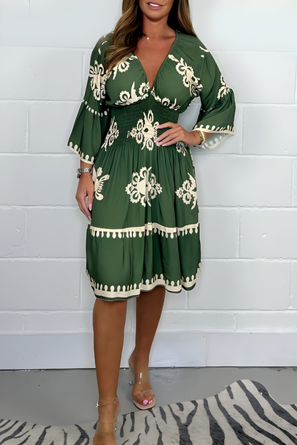 LUNA | Korte Boho Bloemenjurk met Flatterende Snit voor Elegante Vakantie- of Evenementlook
