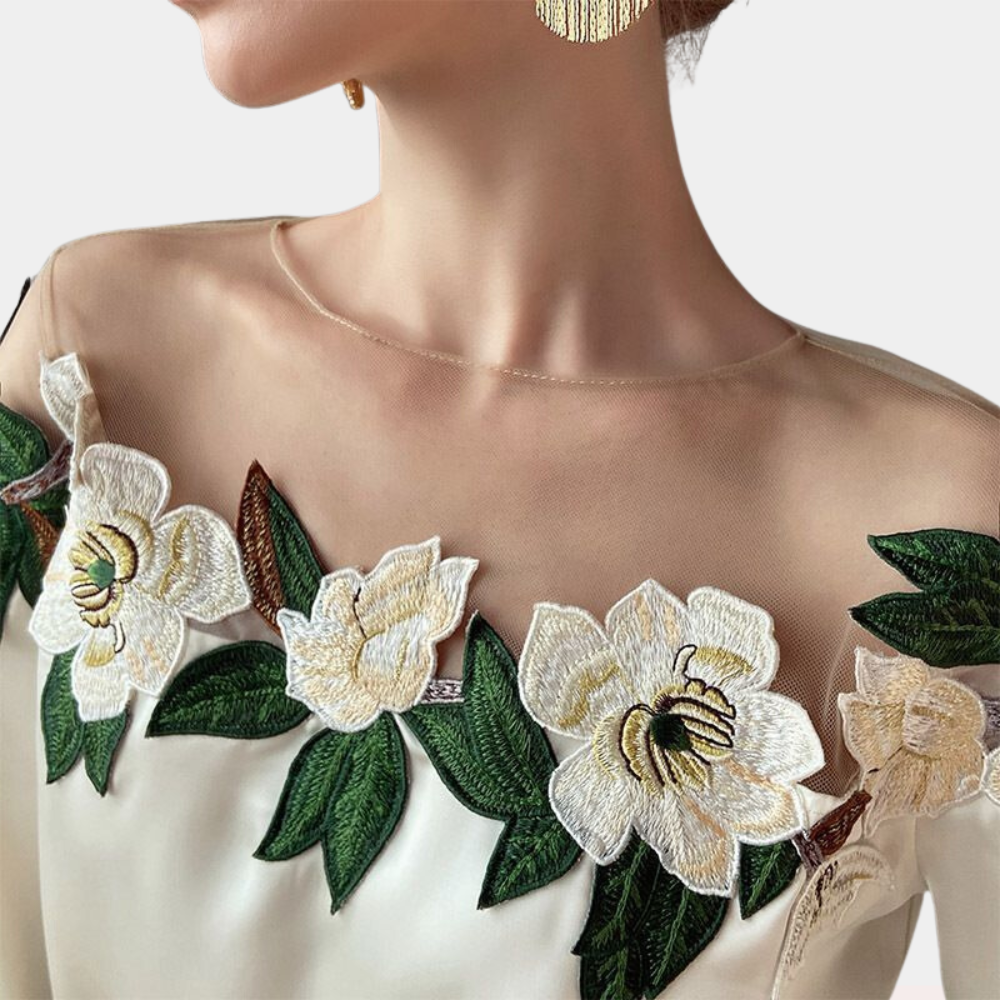 Maddison™ Dames Off-Shoulder Blouse