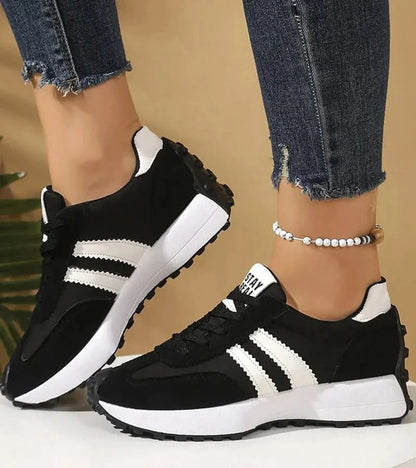 Élina™ | Ergonomische Sneakers met Verhoogd Comfort en Tijdloze Stijl