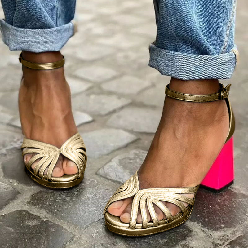 Allegra™ | Klassieke Sandalen met Gouden Bandje