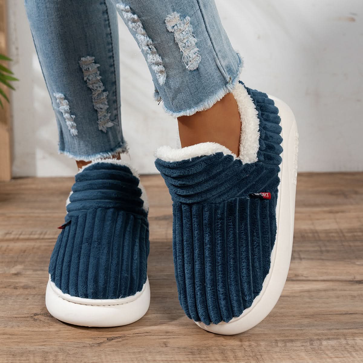 NINA | Warme Huisschoenen voor Direct Comfort en Ontspannen Gezelligheid